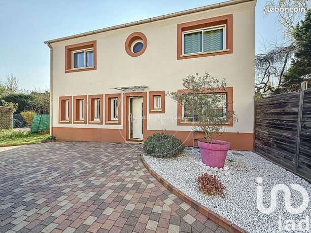 Maison 7 pièces 150 m²