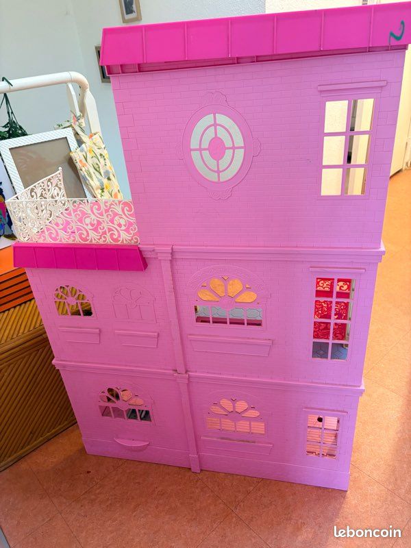Maison de Barbie (image 2)