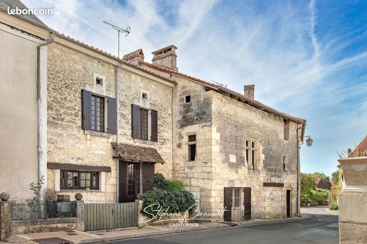 Maison 7 pièces 268 m² · à Paussac-Et-Saint-Vivien · 268 m² · 299 000 €