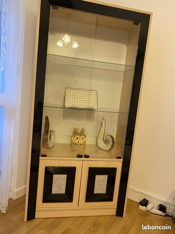 (URGENT) Vente de deux meubles (image 1)