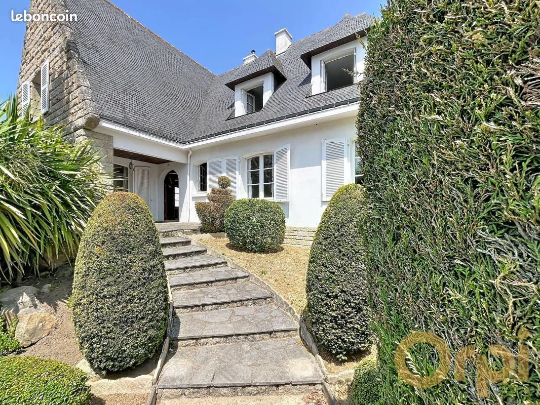 Maison 7 pièces 246 m² · à La Trinité-sur-Mer · 246 m² · 992 750 €