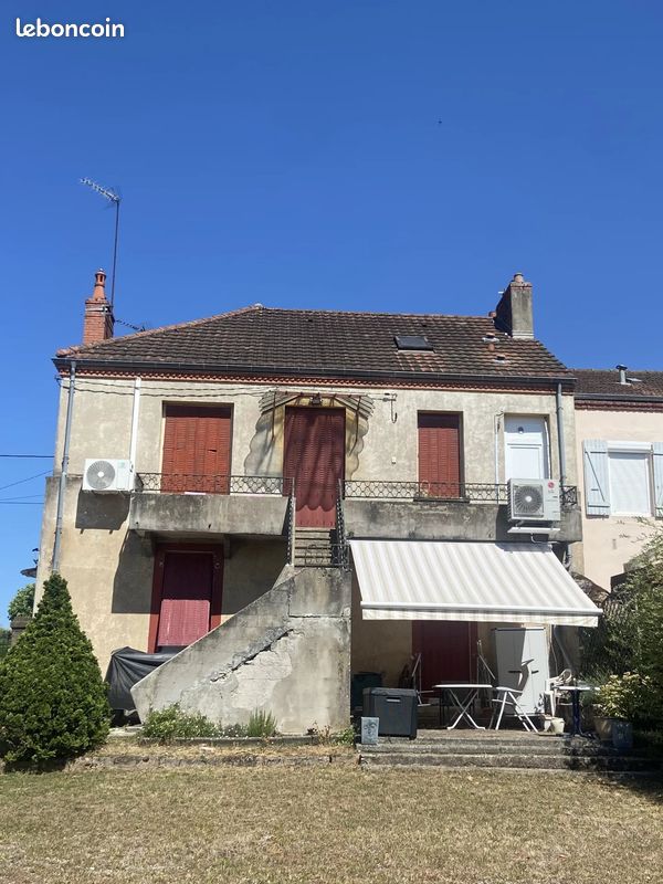 Appartement 5 pièces 97 m² · à Le Creusot · 97 m² · 109 900 €