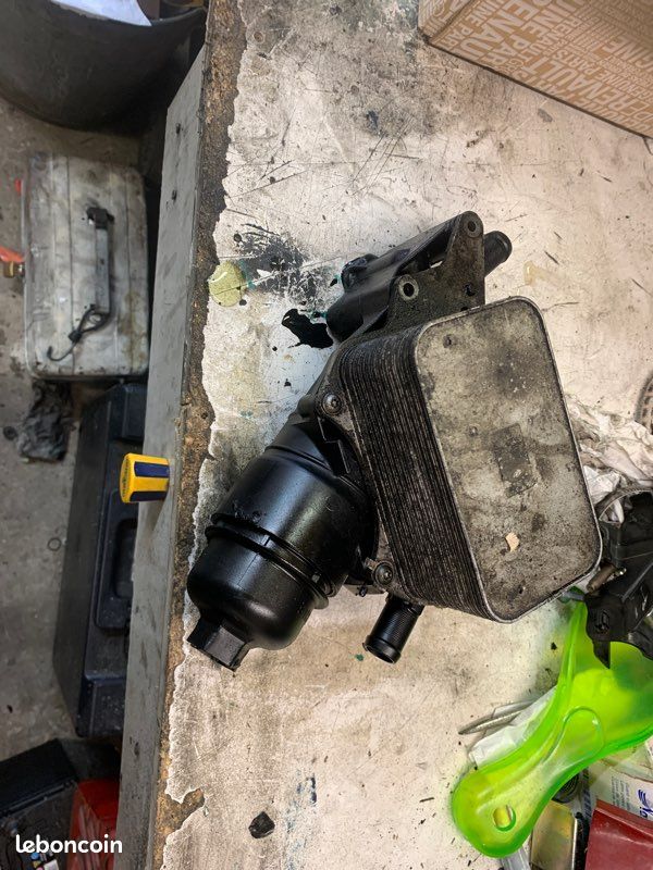 Support filtre huile moteur MR9 nissan (image 1)
