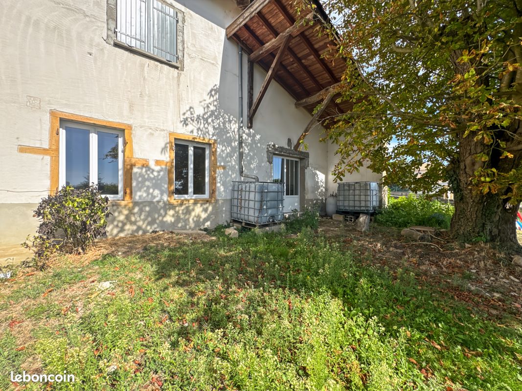 Maison 3 pièces 95 m² · à Misérieux · 95 m² · 190 000 €
