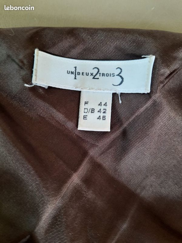Jupe marron foncé à volants (image 3)