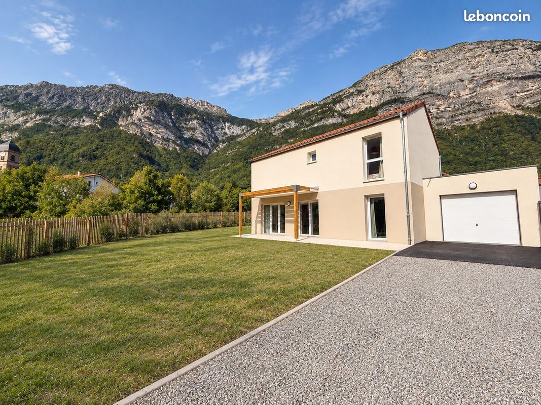 Maison 5 pièces 116 m² · à Saint-Paul-de-Varces · 116 m² · 465 000 €