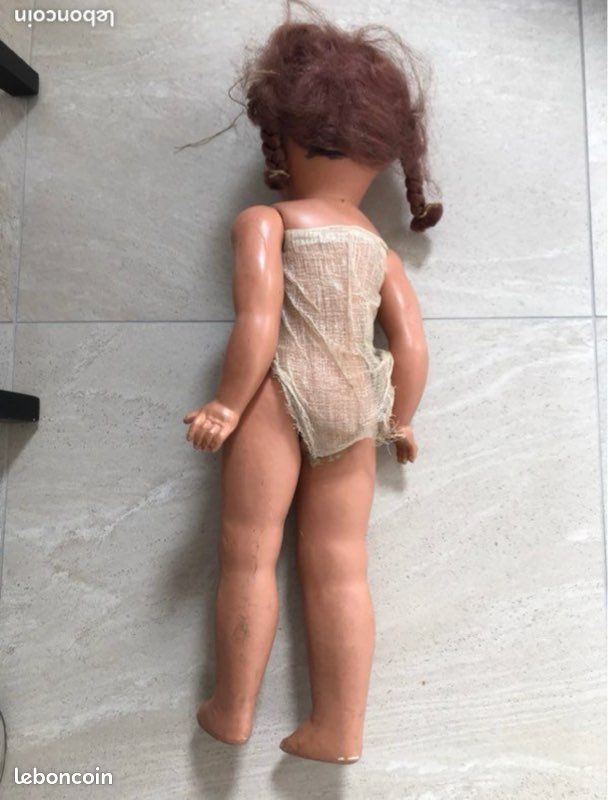 Poupée ancienne en plastique - 60 cm - bte sgdg 700c à Sannerville | Clasf jeux