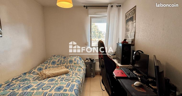 https://img.leboncoin.fr/api/v1/lbcpb1/images/5d/b8/a0/5db8a0bdf5fa842fc1f131acdefd7e94633b35d6.jpg?rule=ad-image