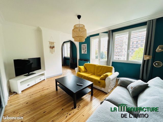 Appartement 4 pièces 84 m² · à Saint-Étienne · 84 m² · 695 €/mois