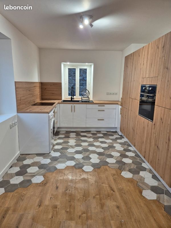 Appartement 3 pièces 75 m² · à Bonne · 75 m² · 1 300 €/mois