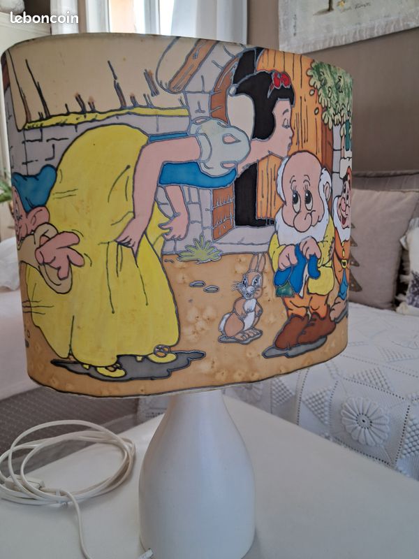 Belle lampe sur pied en bois peint (image 10)