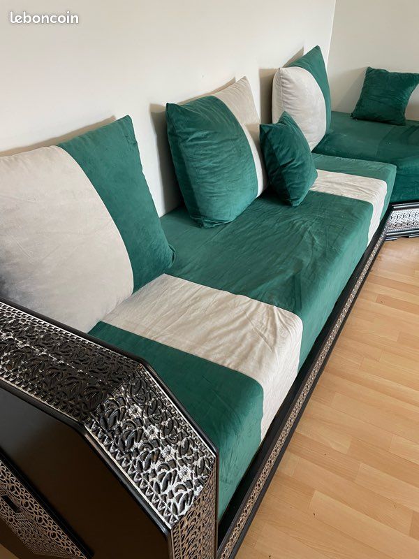 Salon marocain sedari complet + table (image 2)