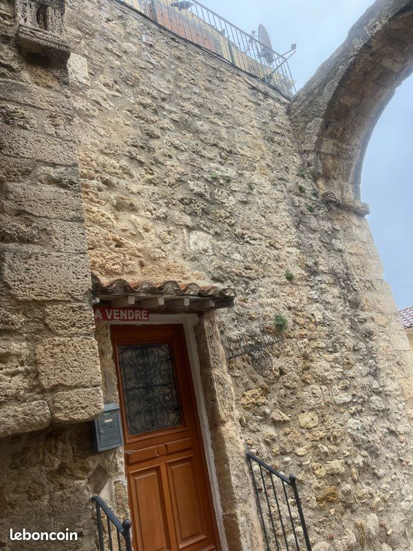 Maison 4 pièces 105 m² · à Puissalicon · 105 m² · 150 000 €
