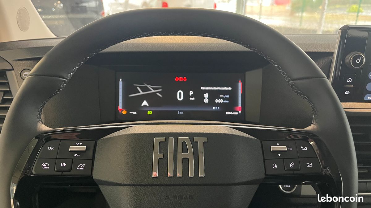 31 990 HT - FIAT SCUDO M CABINE APPROFONDIE 5 PLACES 2.0 180 CV boite automatique eat-8 pack premium connect GRIS ACIER / neuf / tva recuperable (image 8)