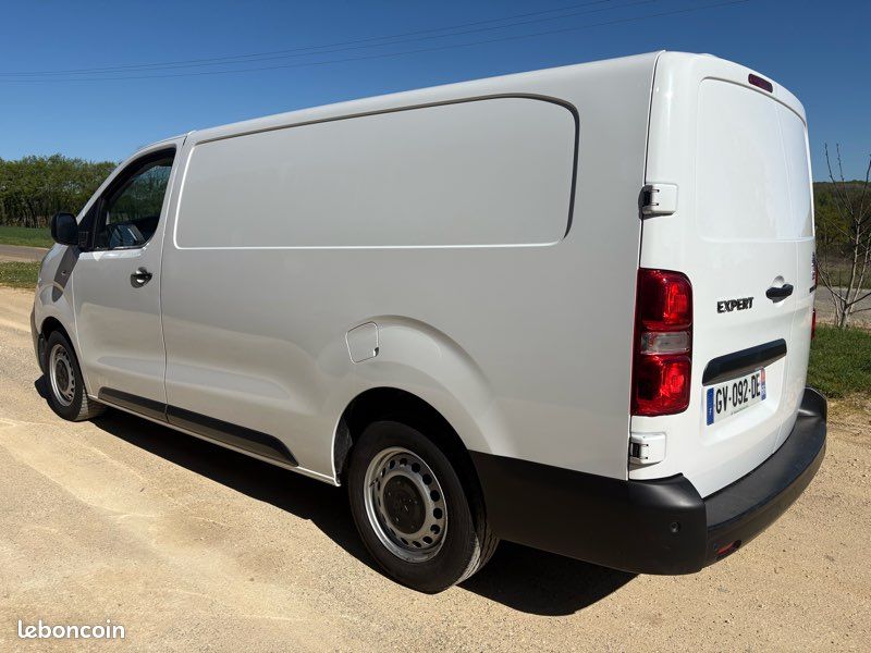 Peugeot Expert XL 2.0L 145cv Boîte Auto EAT8 (image 4)