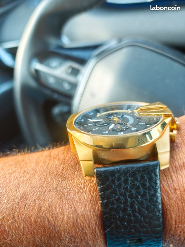 Montre diesel état neuf (image 2)