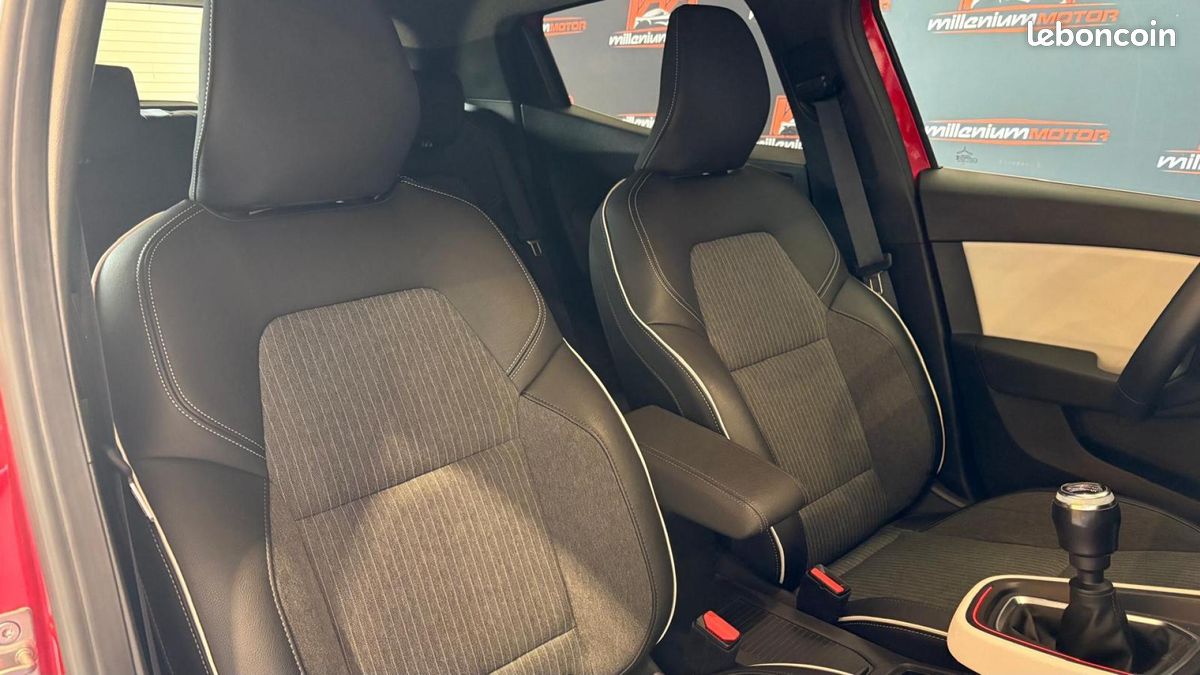 Renault clio techno tce 90ch - garantie 6 mois (image 26)