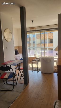 Studio 26 m2 meublé libre de suite