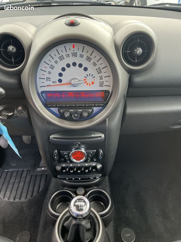 Mini COUNTRYMAN COOPER D 112CH PACK CHILI (image 12)