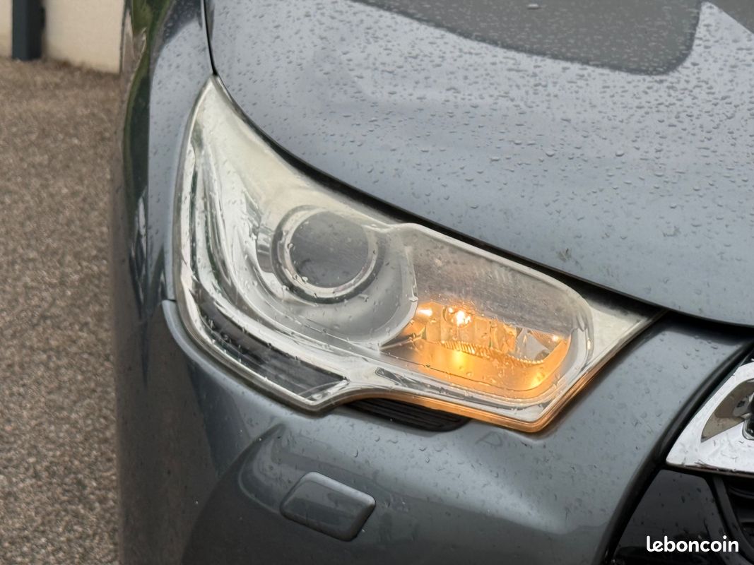 DS DS 4 1.6 THP 200ch SPORT CHIC / SIEGES MASSANT ET CHAUFFANT/INTERIEUR CUIR (image 25)
