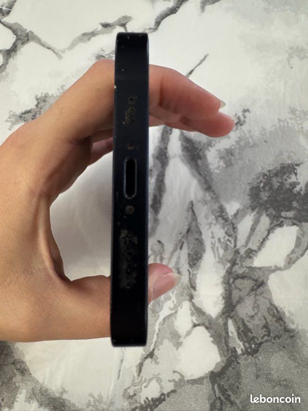 IPhone 12 – 64 Go – Bon état – 225 (image 5)