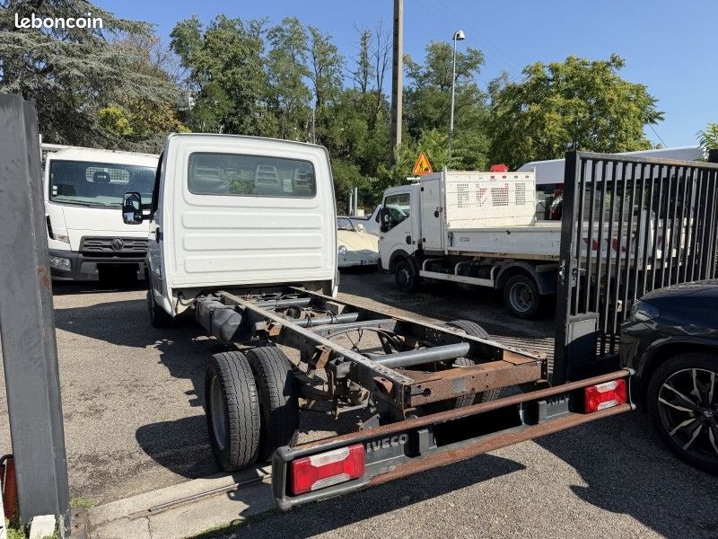 Iveco DAILY 35C17 CHASSIS PX 11000 HT (image 3)