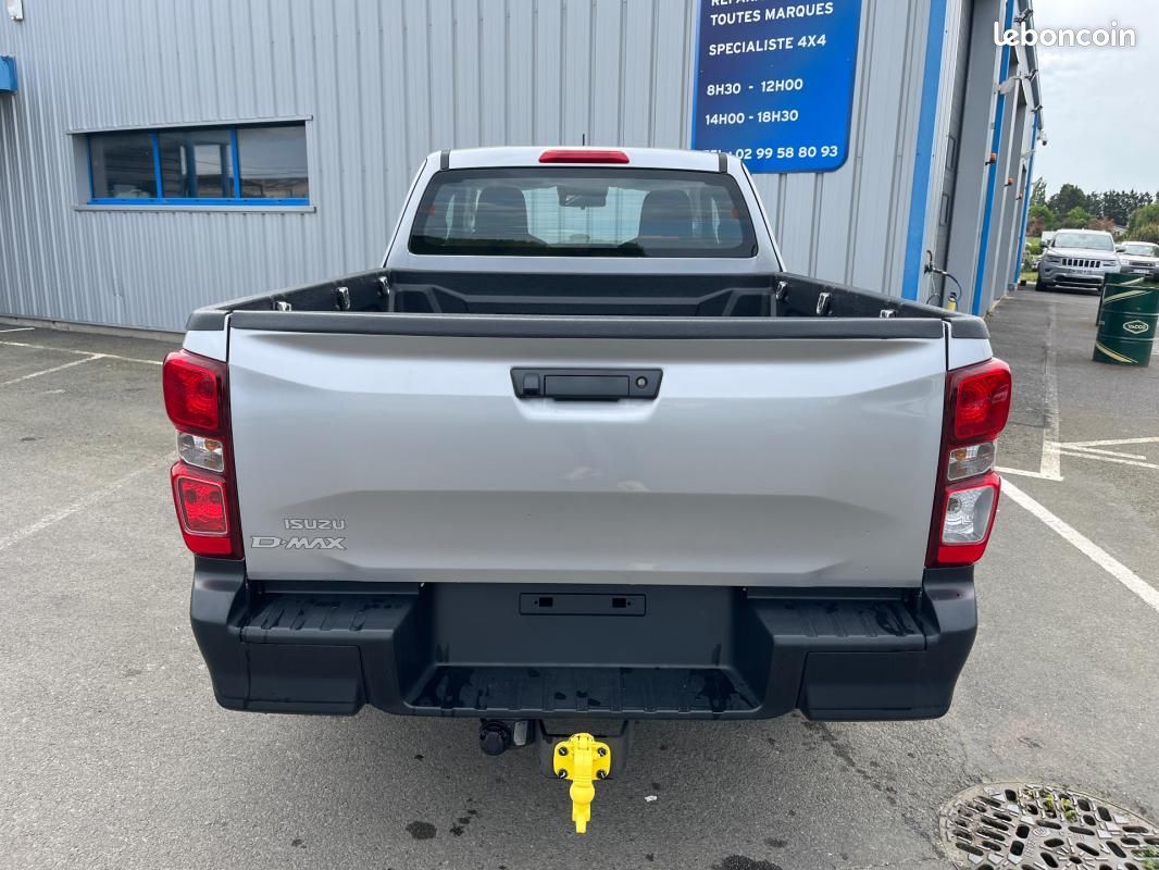 Isuzu D-max *31 658 HT* N60 SPACE CAB 1.9 164 CH 4X4 BVA B (image 7)