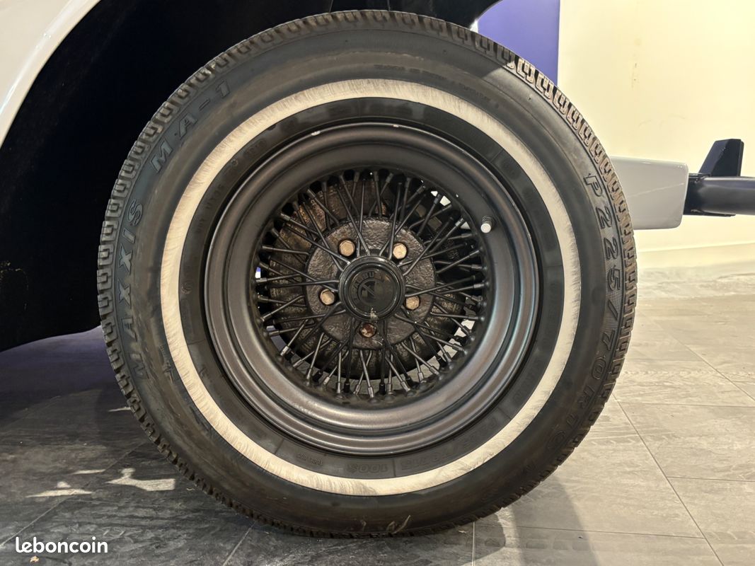 Excalibur Phaeton Phase III 319 ch V8 Big Block - 1979 - 26 500 km - Faible kilométrage - Hard Top - Suivie complet - Sellerie neuve (image 36)