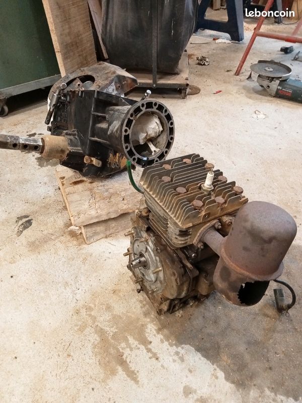 Motoculteur en pièces détachées (ségnementation et cylindre défectueux) (image 2)