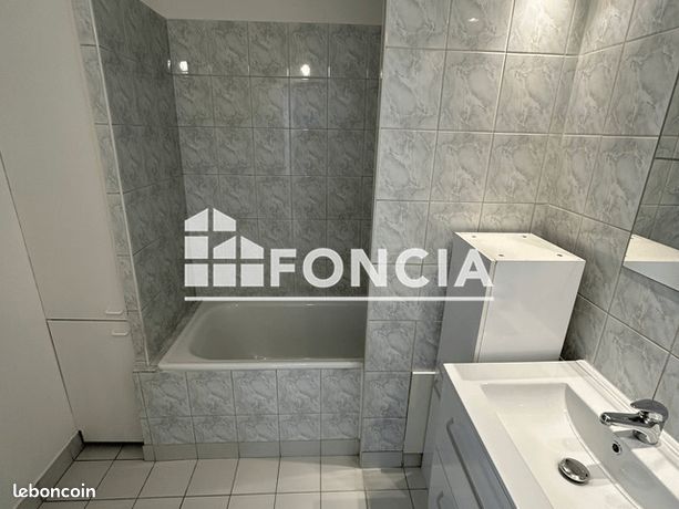 Appartement a louer le mee-sur-seine - 3 pièce(s) - 74 m2 - Surfyn