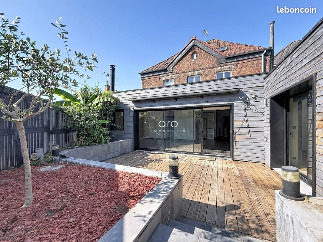 Maison 8 pièces 207 m² · à Cysoing · 207 m² · 528 000 €