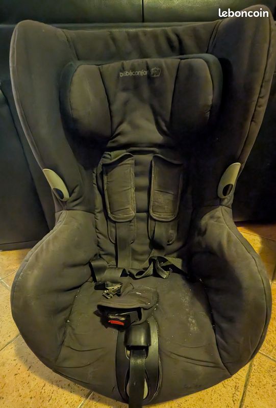 Siège auto Bébé confort Axiss groupe 1 (image 1)