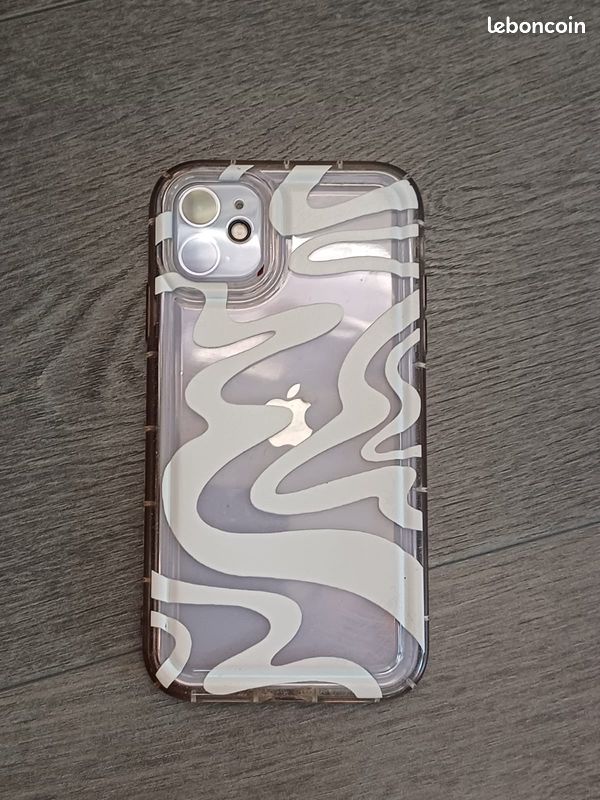 IPhone 11 (image 4)