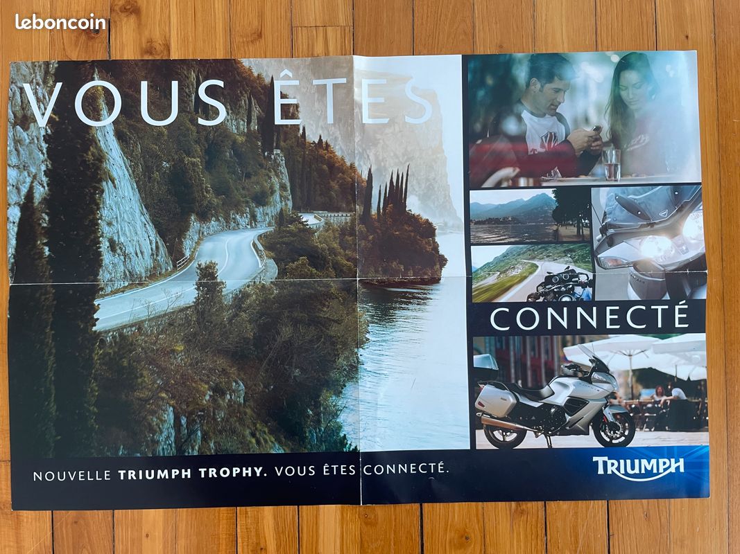 Triumph 1200 Trophy 2012 2 catalogues brochures avec les tarifs état neuf (image 8)