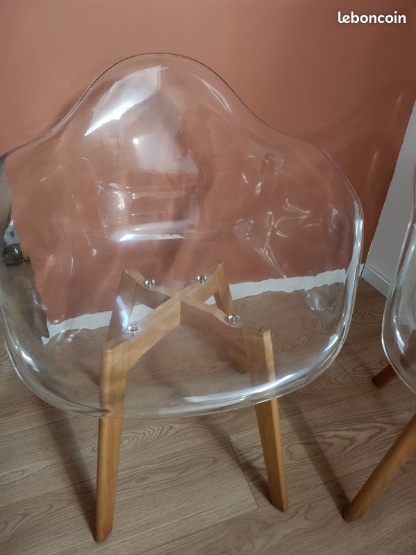 Lot de deux fauteuils chaises transparentes scandinaves (image 2)