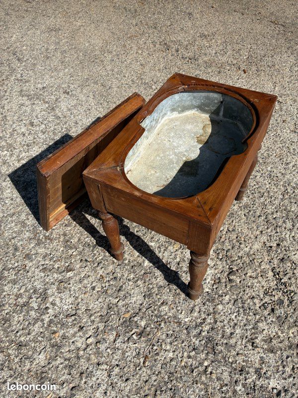Bidet ancien jardinière table basse zinc dessus bois (image 1)