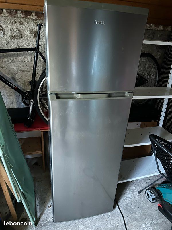 Frigo Congélateur Saba – 3 Portes, Argenté, Bon état De Marche, Occasion