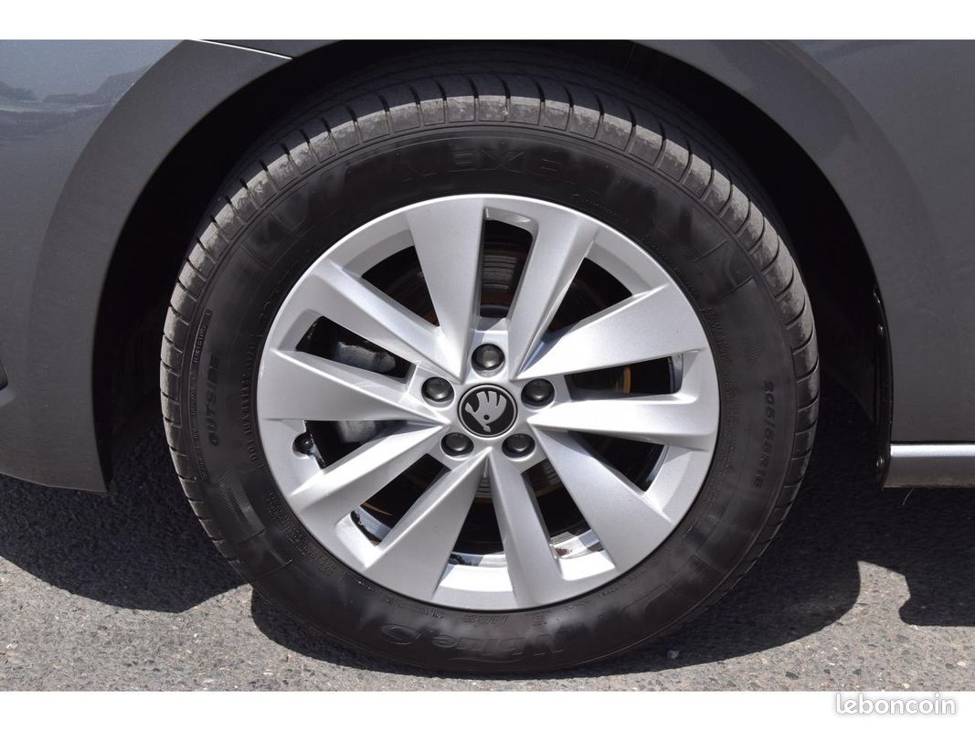 SKODA SCALA 1.0 TSI Evo 2 116 ch DSG7 Selection (image 16)