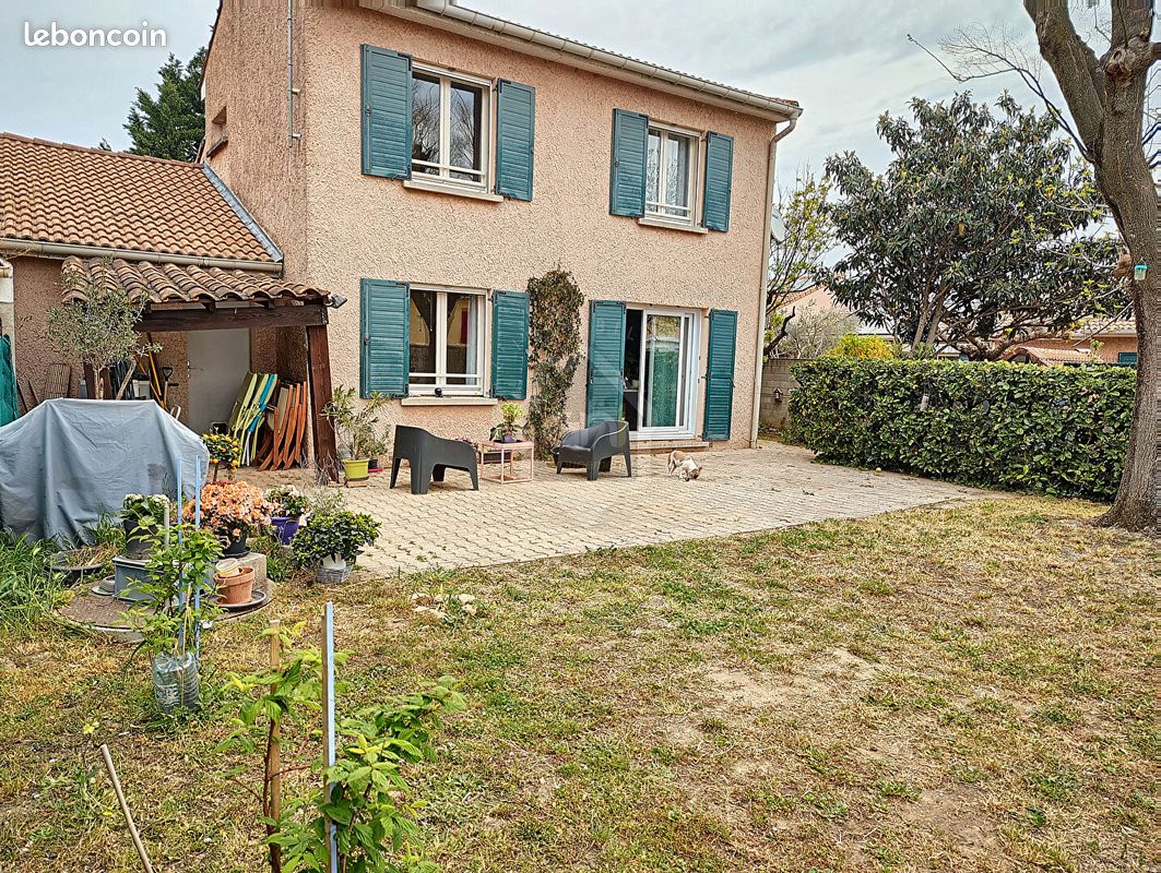 Maison 4 pièces 102 m² · à Pont-Saint-Esprit · 102 m² · 840 €/mois