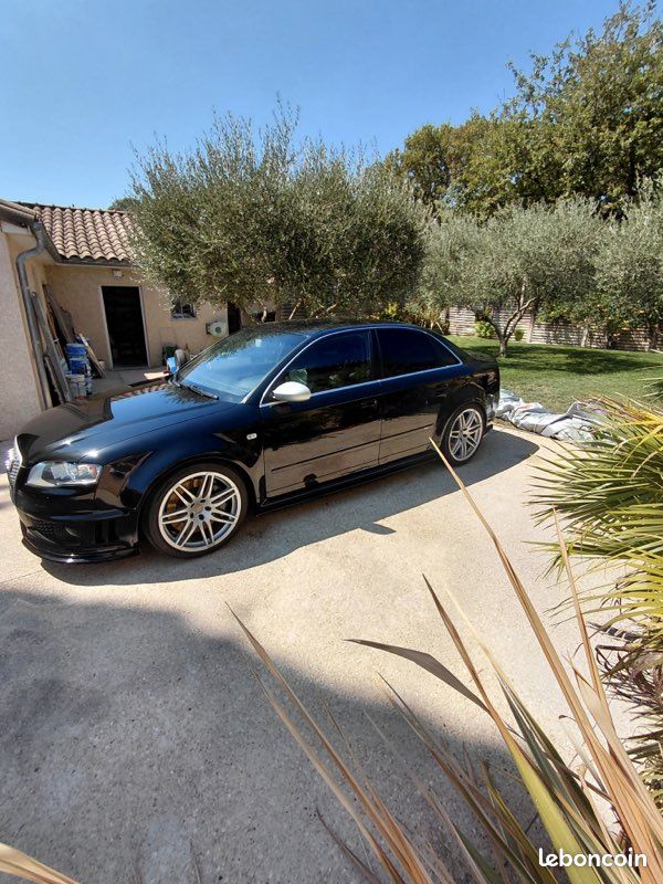 Audi RS4 4.2L V8 (image 1)