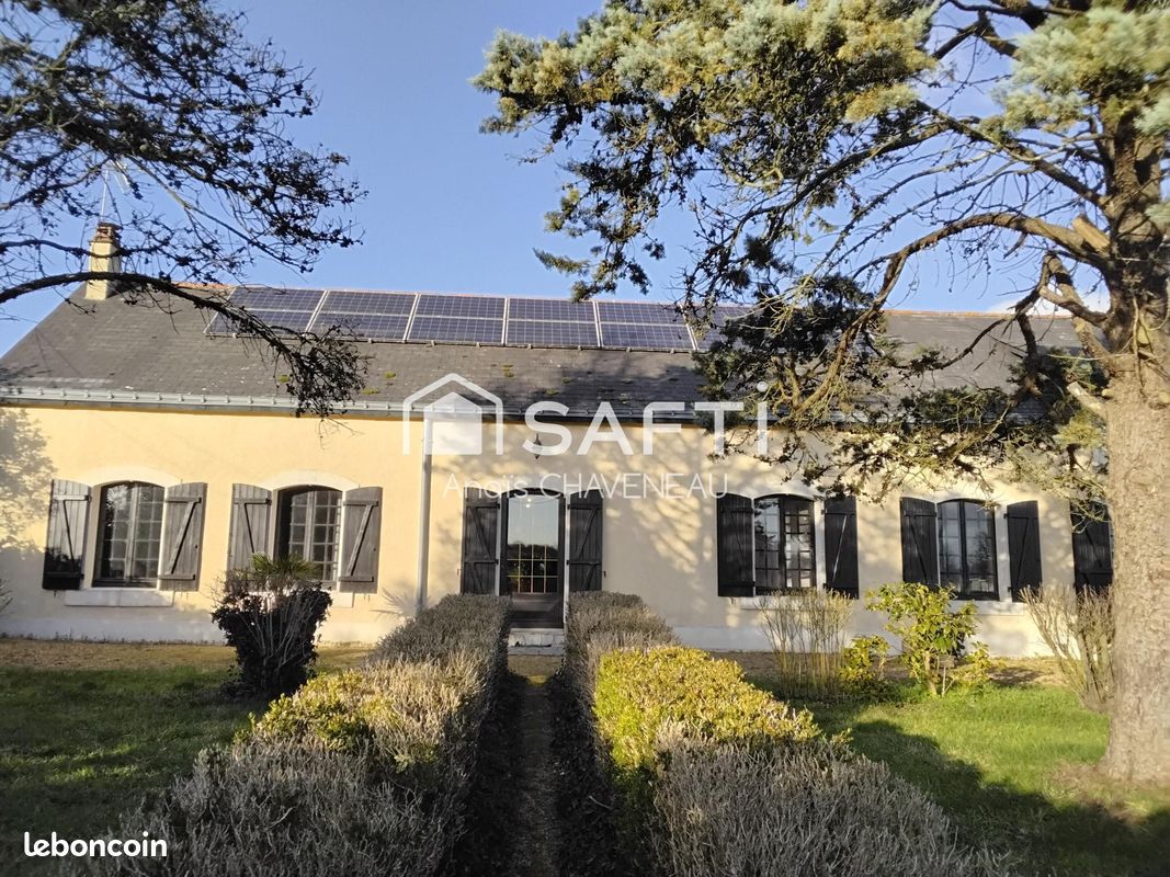 Maison 5 pièces 115 m² · à Les Hauts-d'Anjou · 115 m² · 254 100 €