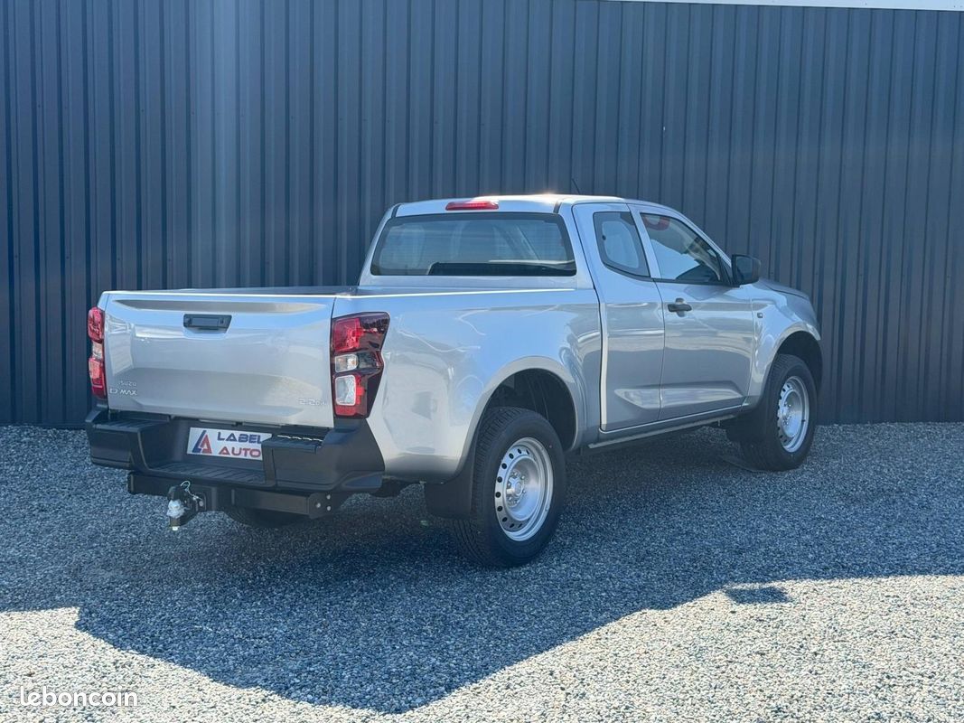 Isuzu D-Max 2.2 Ddi 164ch B-Strong Space M/T (image 3)