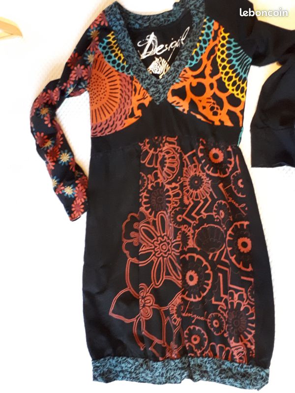 Robe DESIGUAL (image 1)
