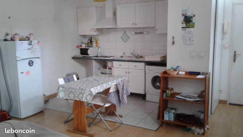 Appartement 3 pièces 80 m² · à Bordeaux · 80 m² · 480 €