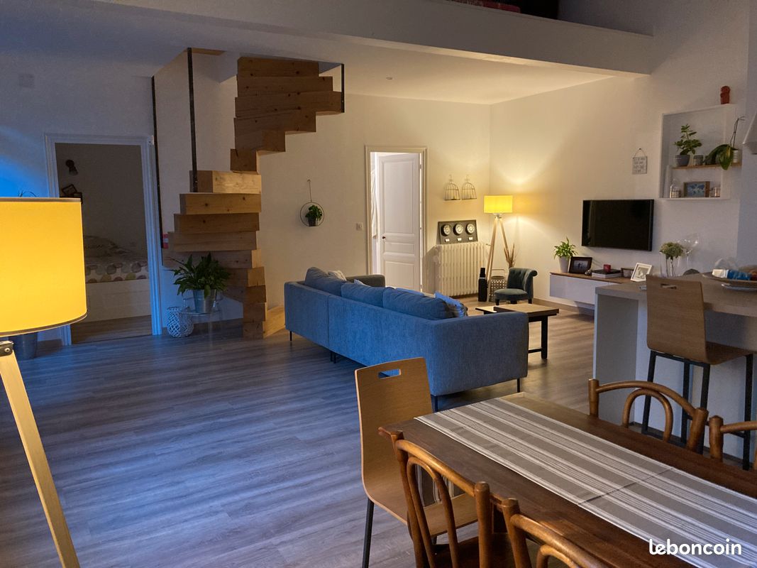 Maison 7 pièces 180 m² · à Barbezieux-Saint-Hilaire · 180 m² · 345 000 €