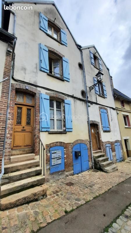 Immeuble 10 pièces 157 m² · à Joigny · 157 m² · 174 000 €