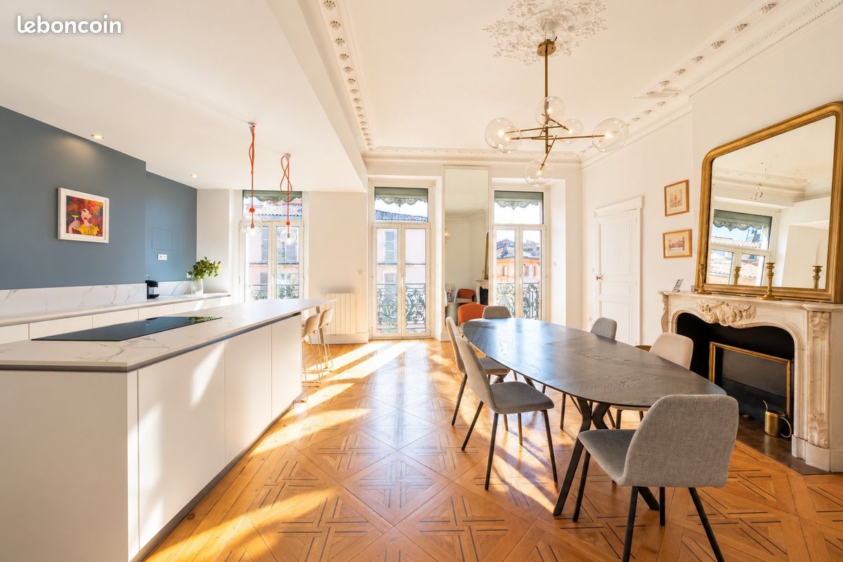 Appartement 4 pièces 150 m² · à Toulouse · 150 m² · 2 450 €/mois