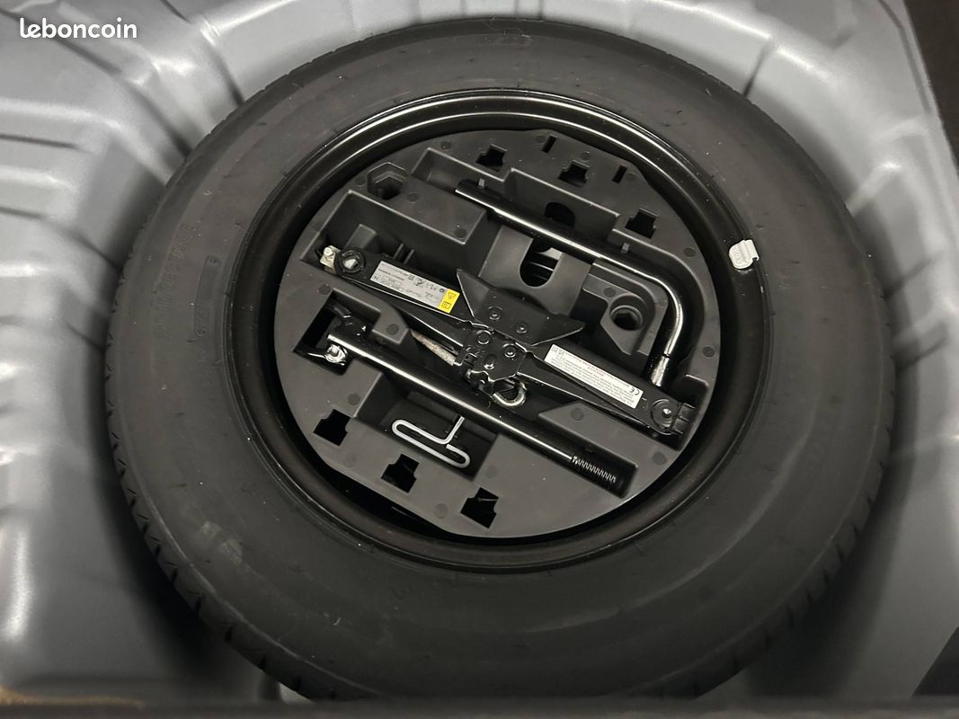RENAULT Clio TCe 90 Equilibre (image 26)