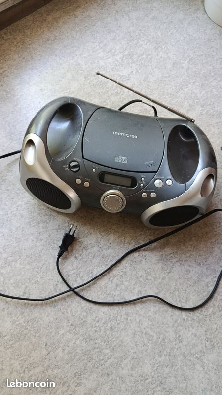 Lecteur radio CD portable (image 1)