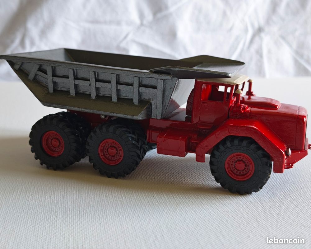 Modèle réduit Berliet T100 N°1 1960 Rouge 1/43 | Norev